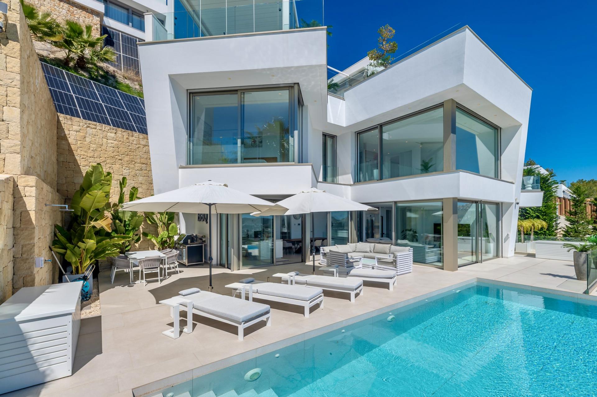 Moderne Villa mit beheiztem Infinity-Pool – Foto 6