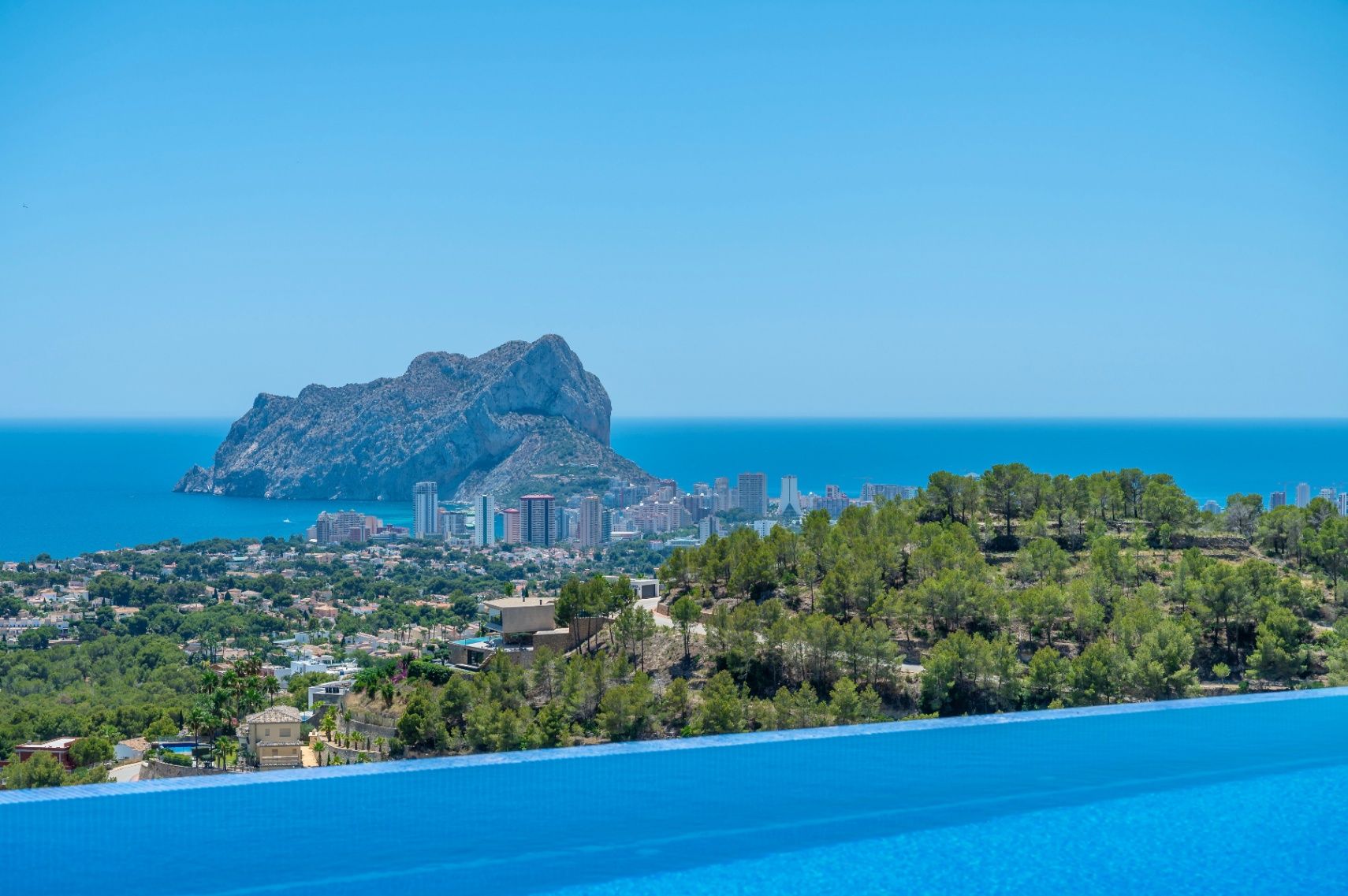 Villa with Panoramic Views of the Peñón de Ifach – Photo 4