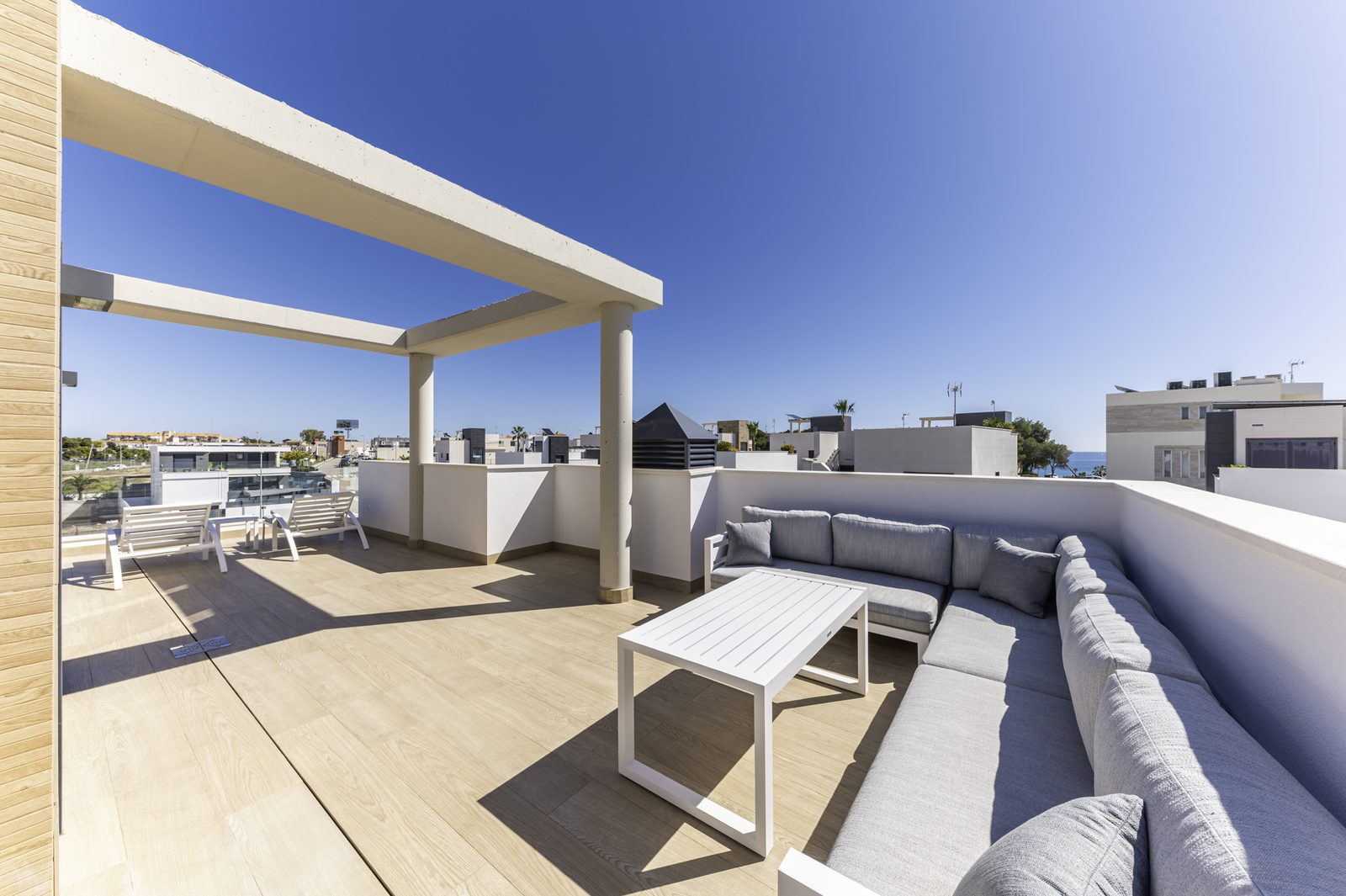 Villa with lift, pool and finished basement in Orihuela Costa – photo 13