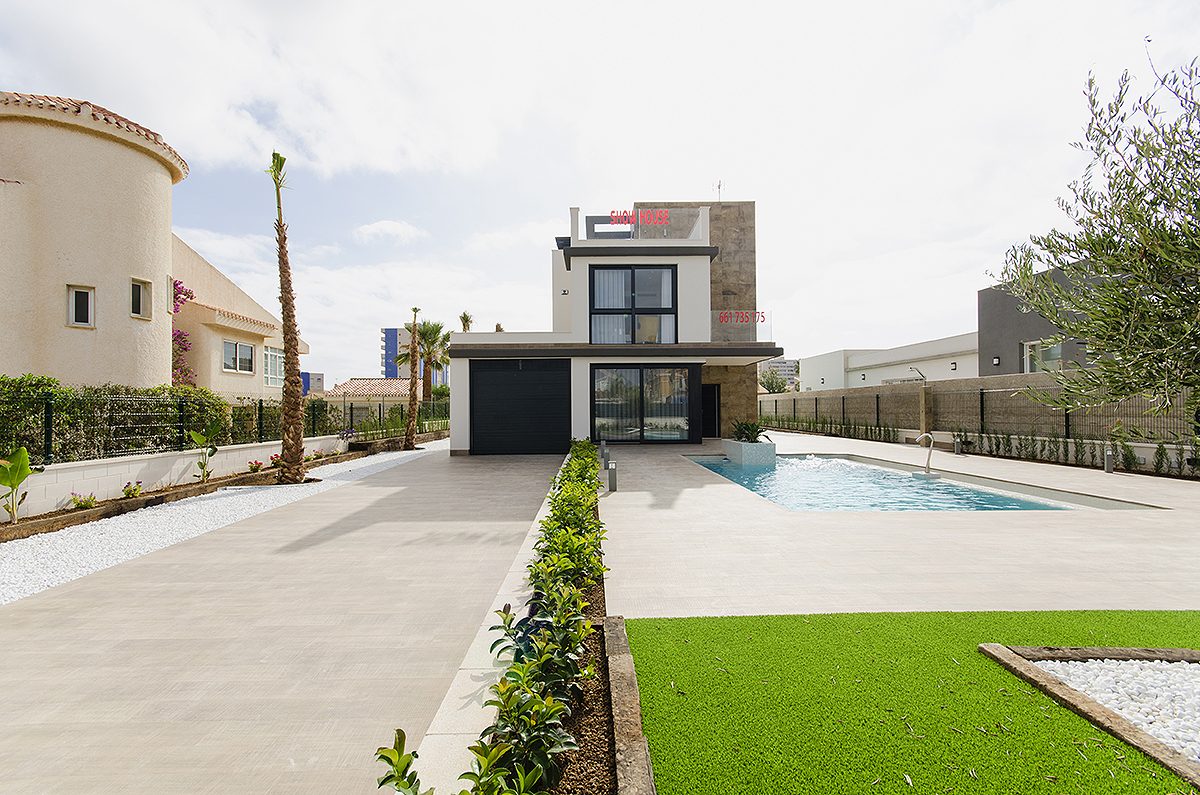 Villa de obra nueva con piscina y azotea en Orihuela Costa – Foto 6