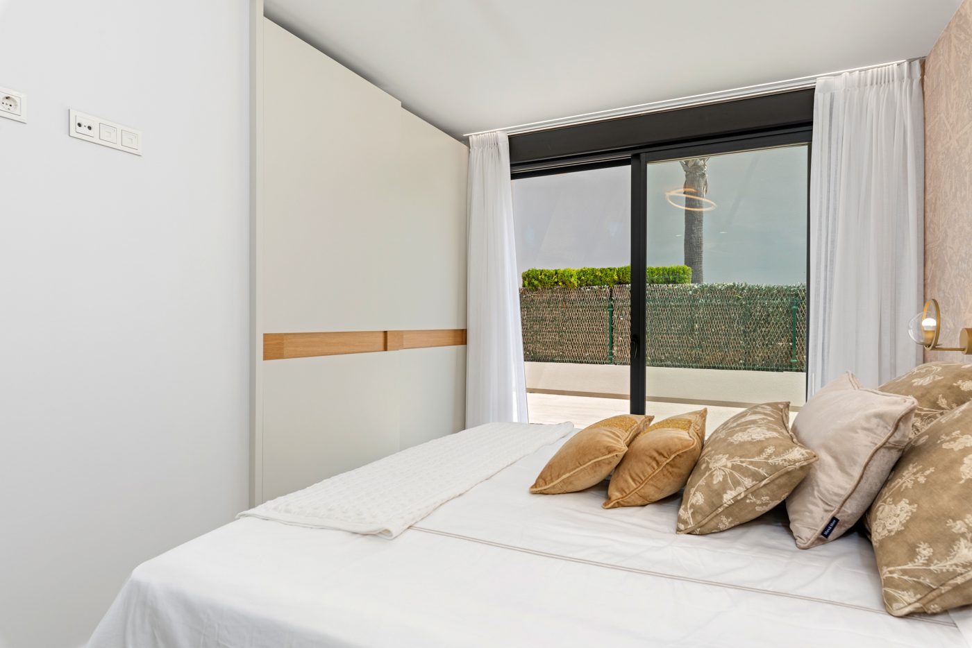 Neubau-Villa mit Pool und Dachterrasse in Orihuela Costa – Foto 12