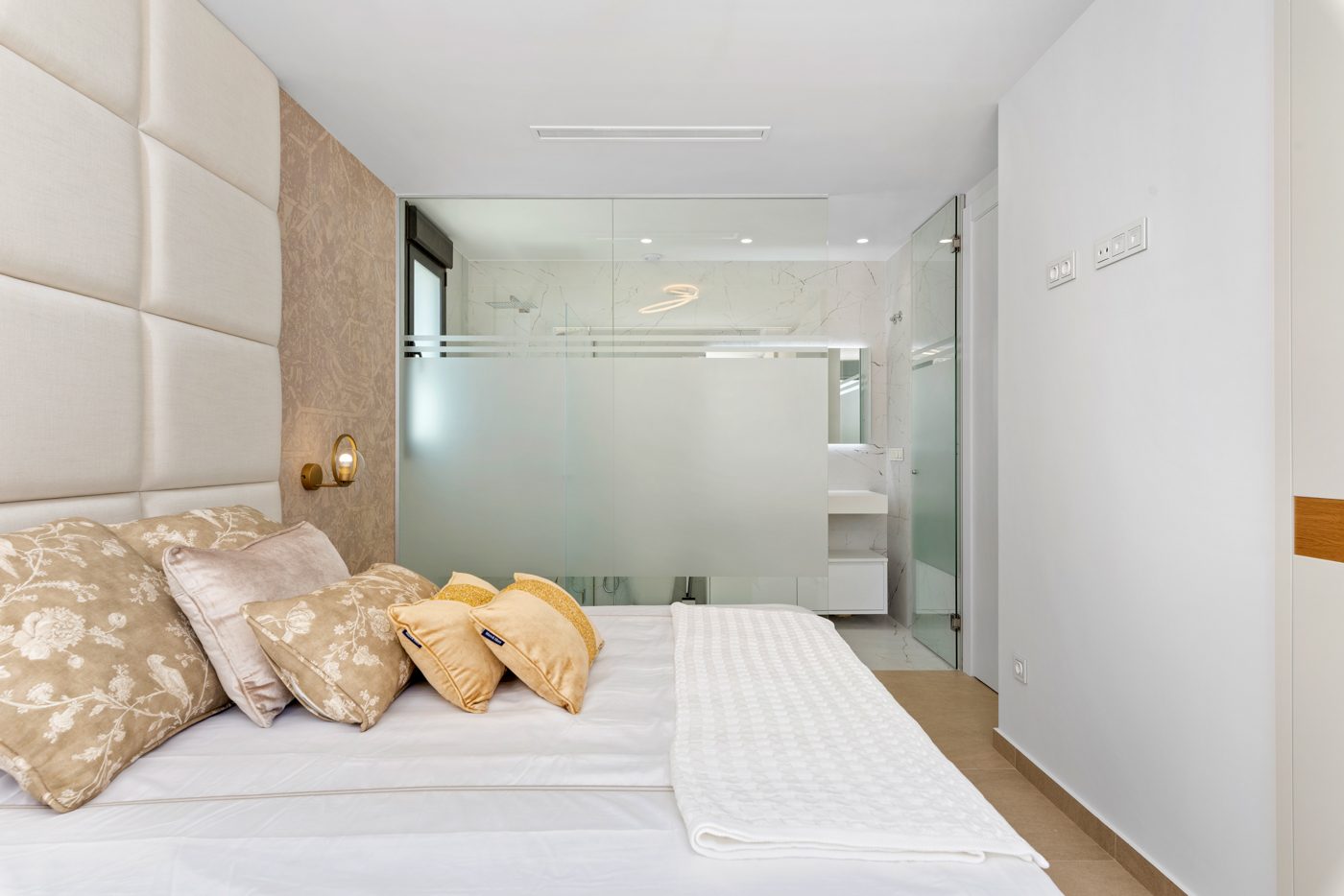 Neubau-Villa mit Pool und Dachterrasse in Orihuela Costa – Foto 13