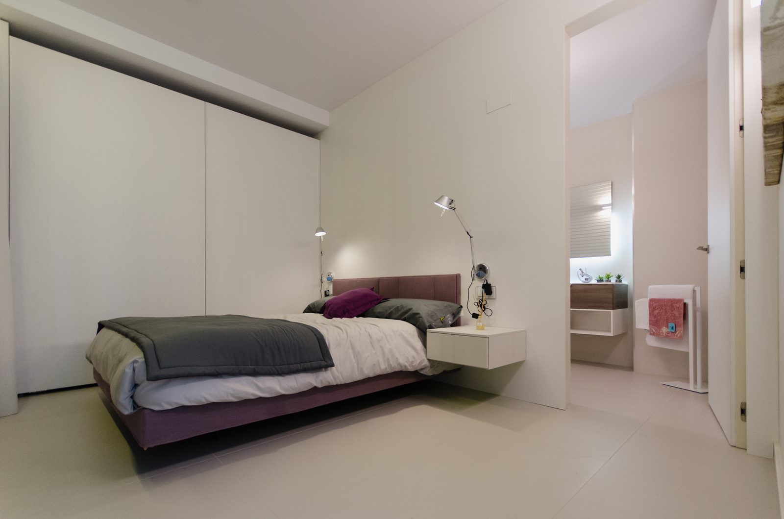 Neubau-Villa mit Pool, freistehender Badewanne und Lichtkonzept in Orihuela Costa – Foto 13
