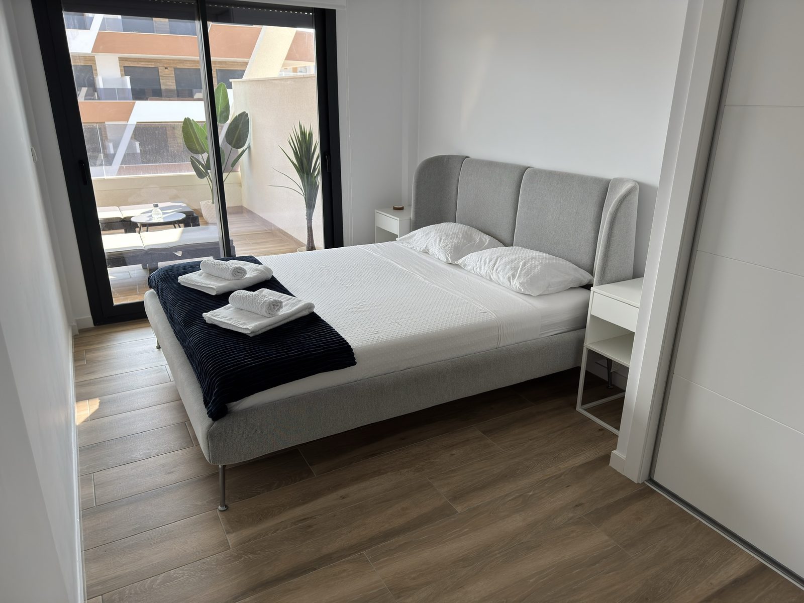 Narożne mieszkanie z solarium 66 m² – zdjęcie 10