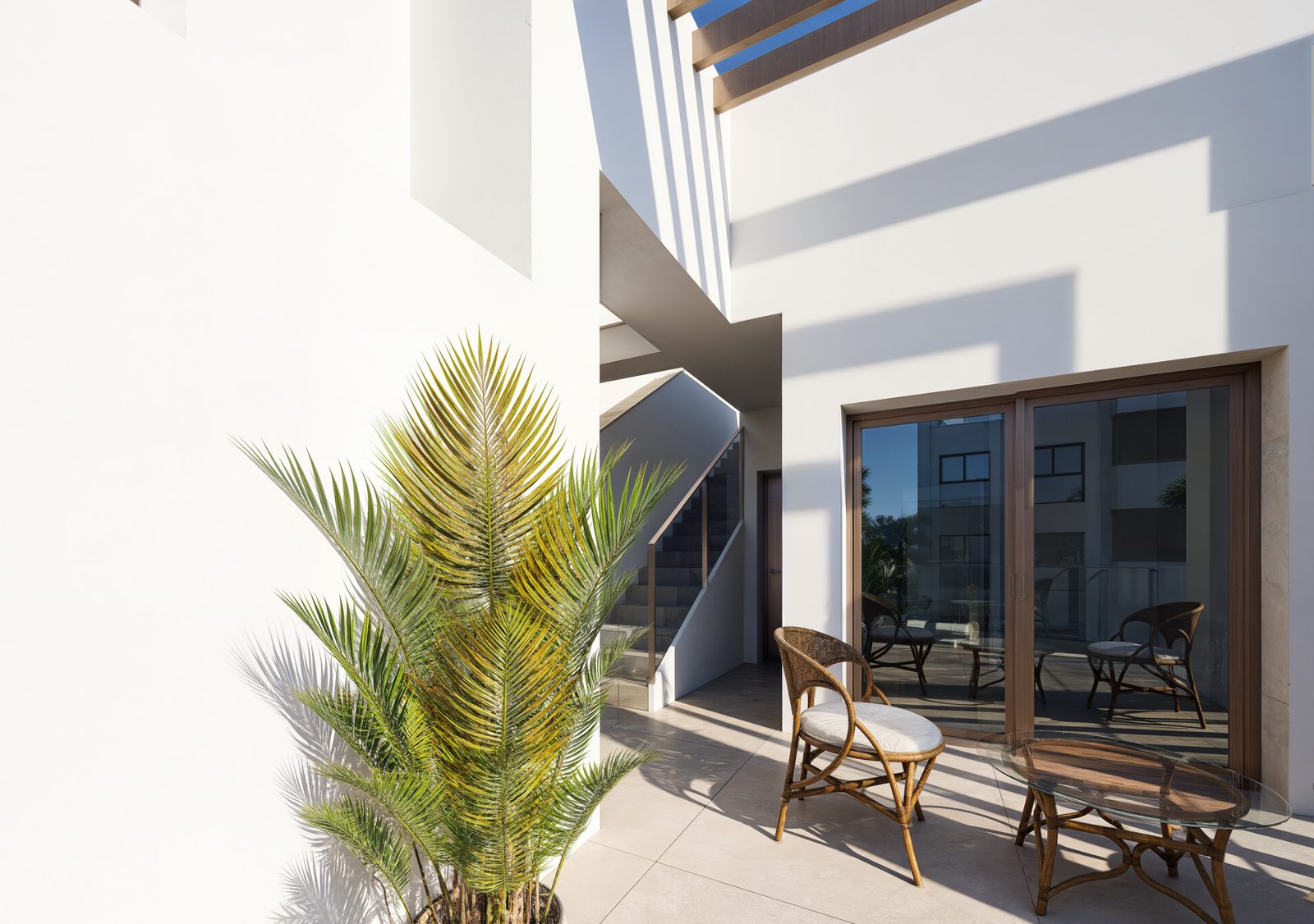 Townhouse with pool, garden and solarium – photo 10