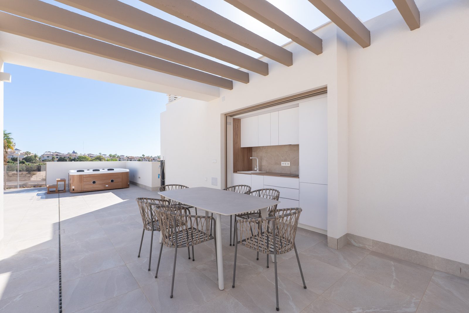 Penthouse-Wohnung mit zwei Schlafzimmern und Solarium – Foto 13