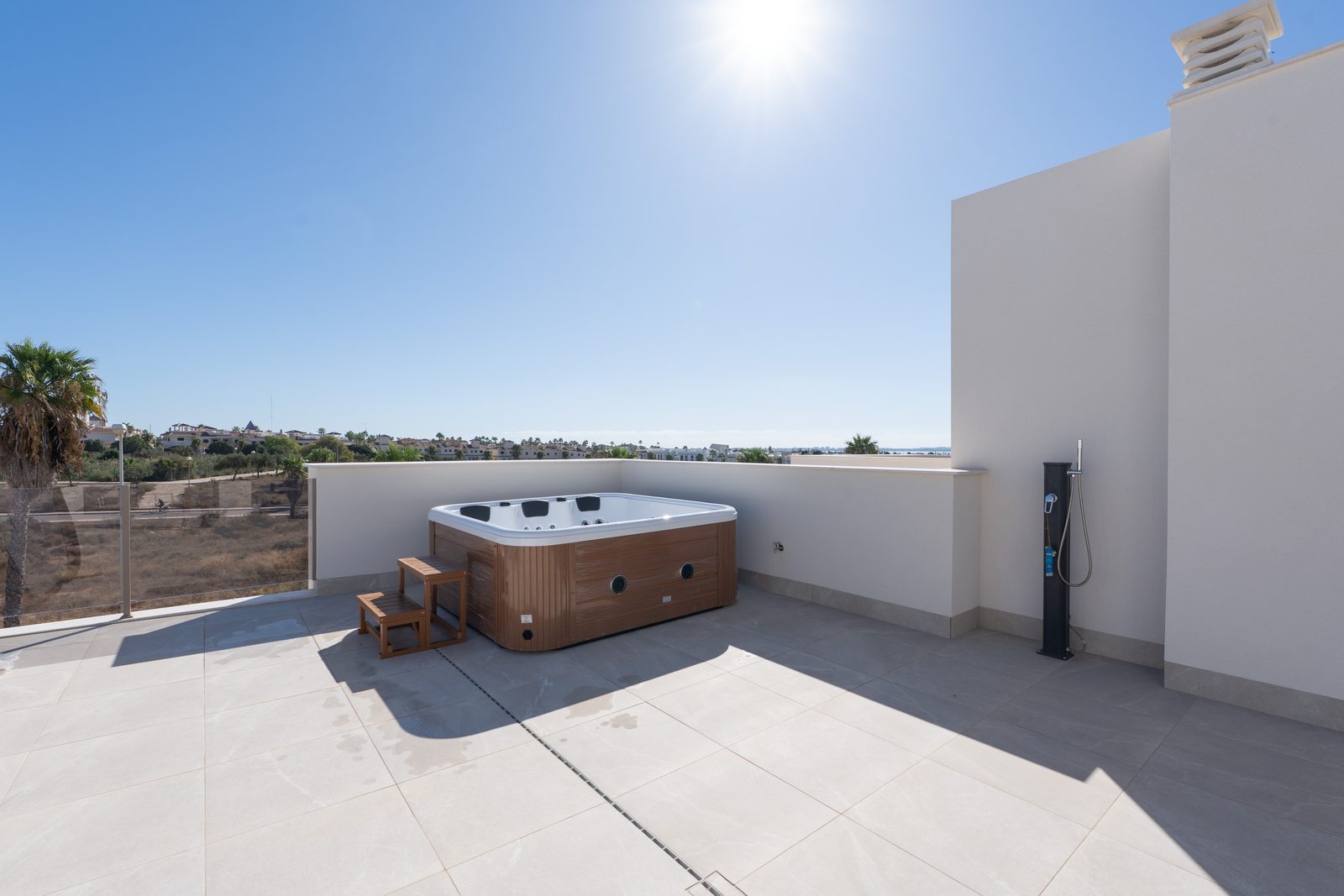 Penthouse-Wohnung mit zwei Schlafzimmern und Solarium – Foto 15