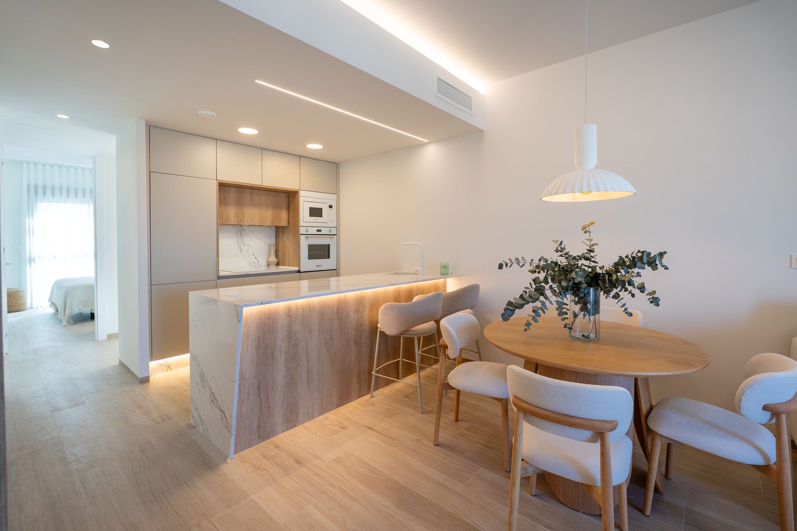 Penthouse-Wohnung mit zwei Schlafzimmern und Solarium – Foto 3