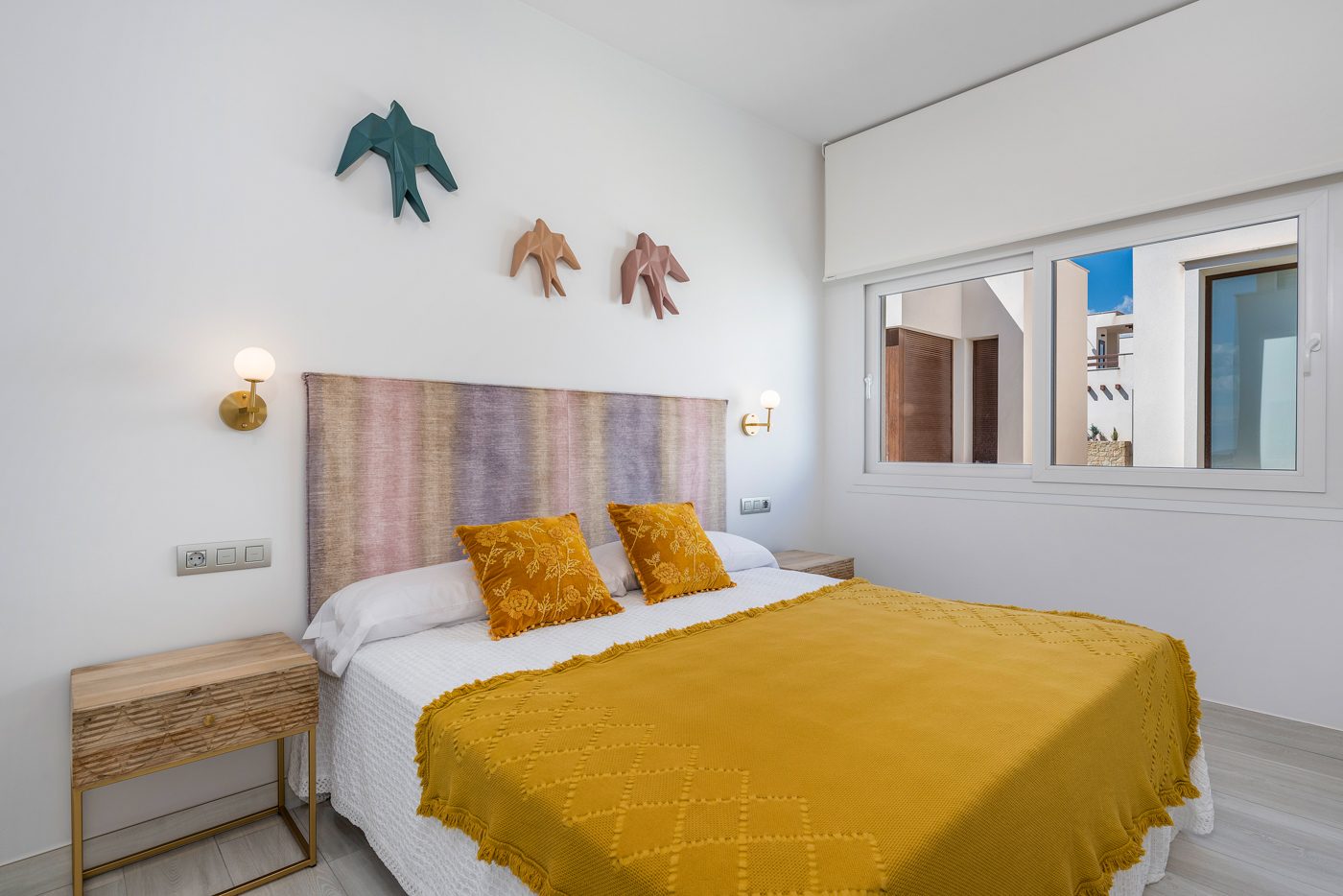 Villa with pool and solarium – photo 10