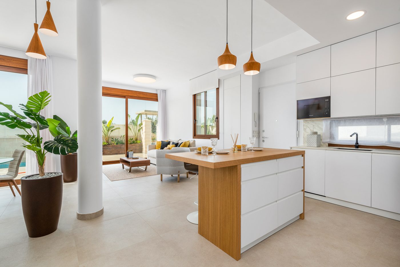 Villa with pool and solarium – photo 12