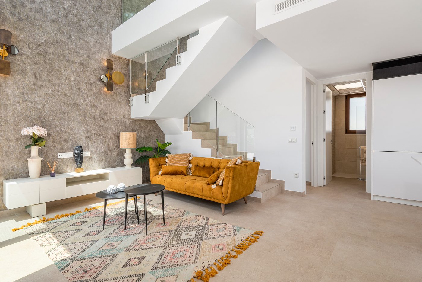 New-build villa with pool and solarium – photo 5