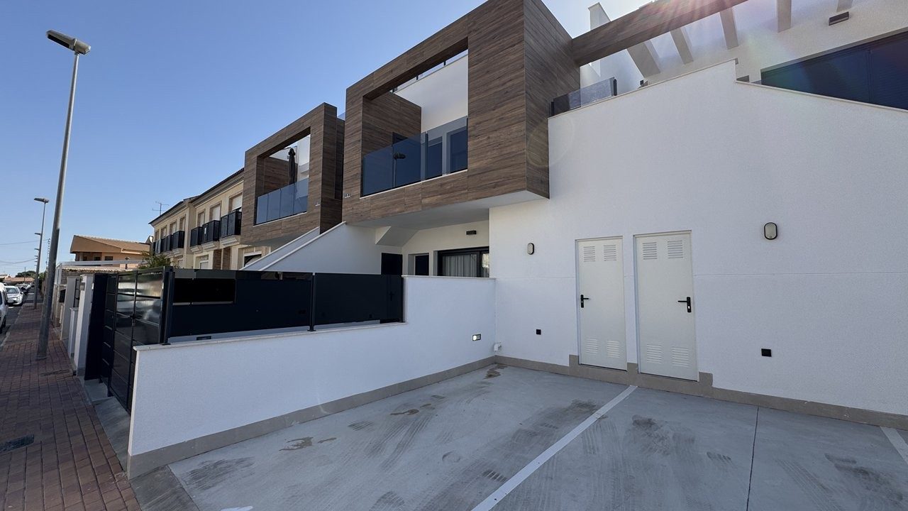 New-build bungalows with solarium – photo 2
