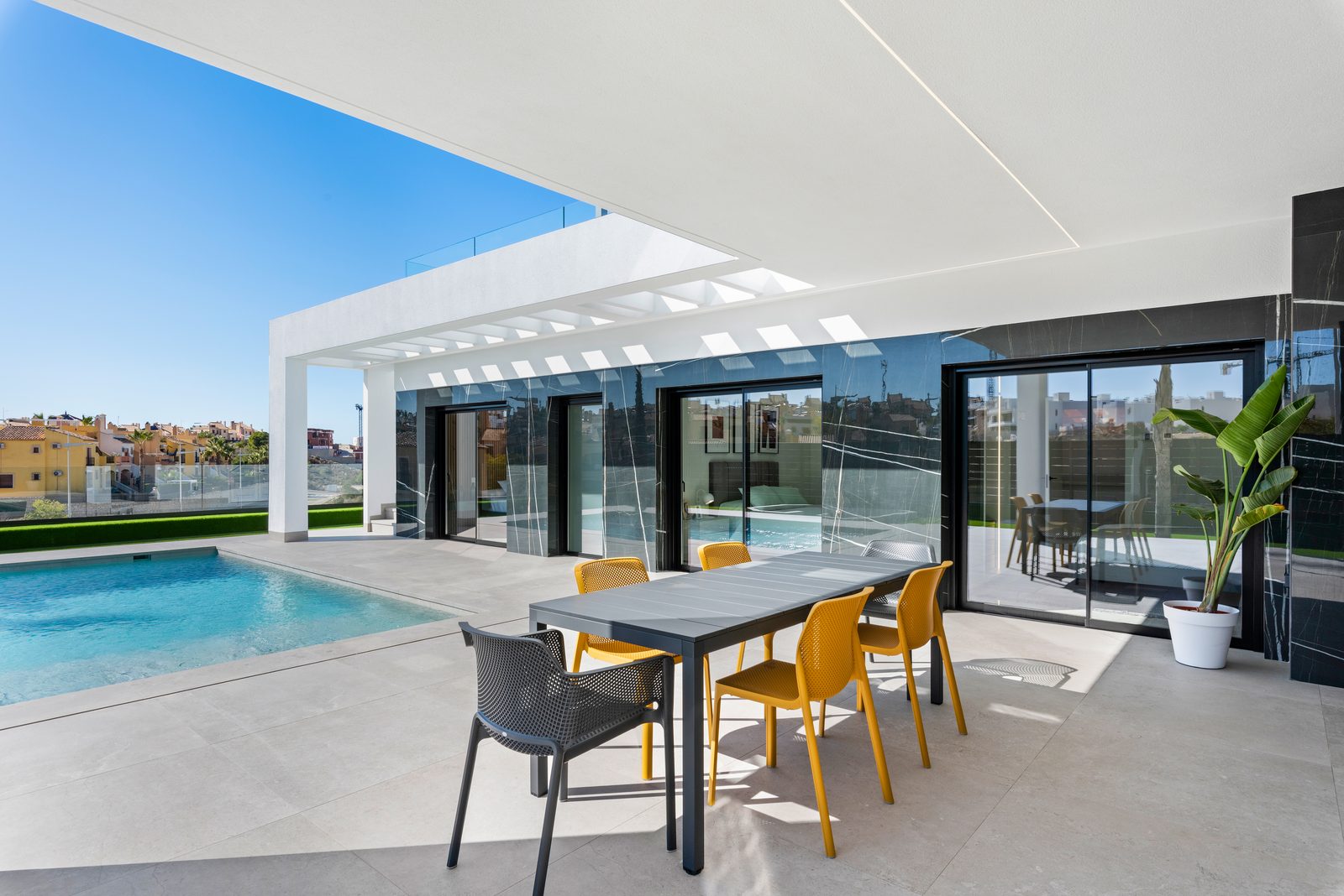 New-build villas with private pool and solarium – photo 3