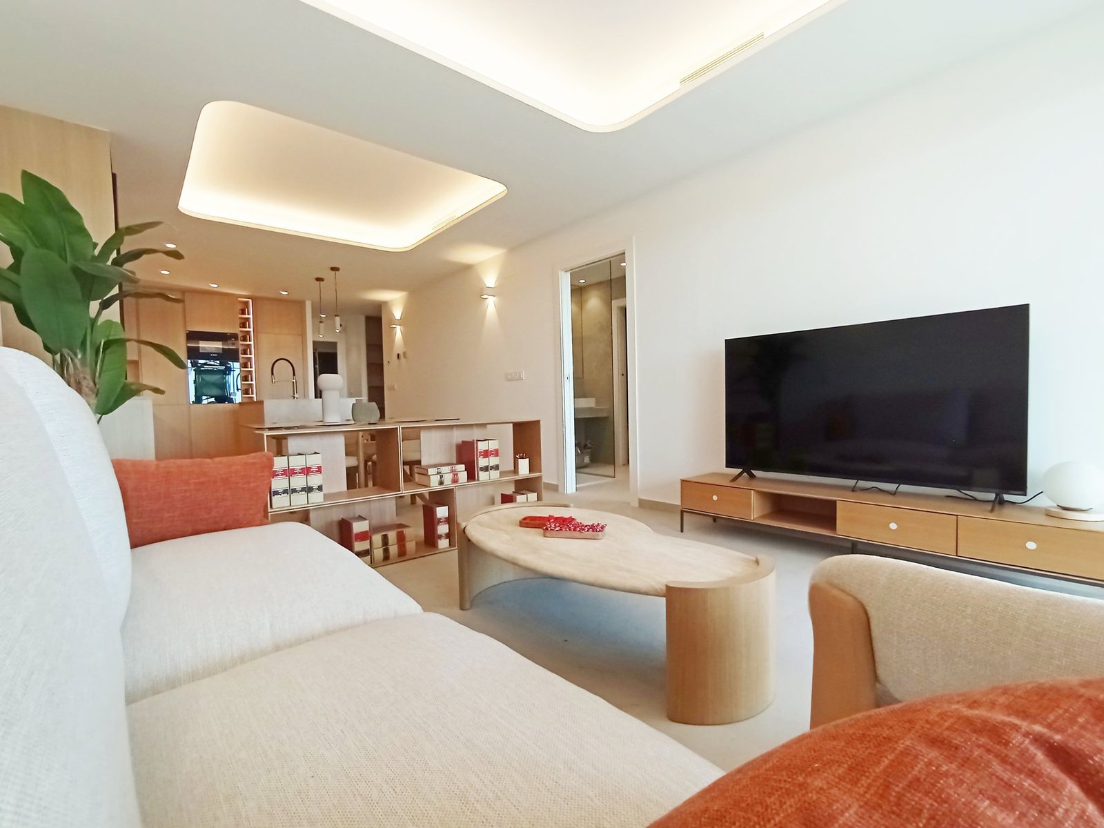 New-build apartment with 3 bedrooms and large private solarium – photo 7