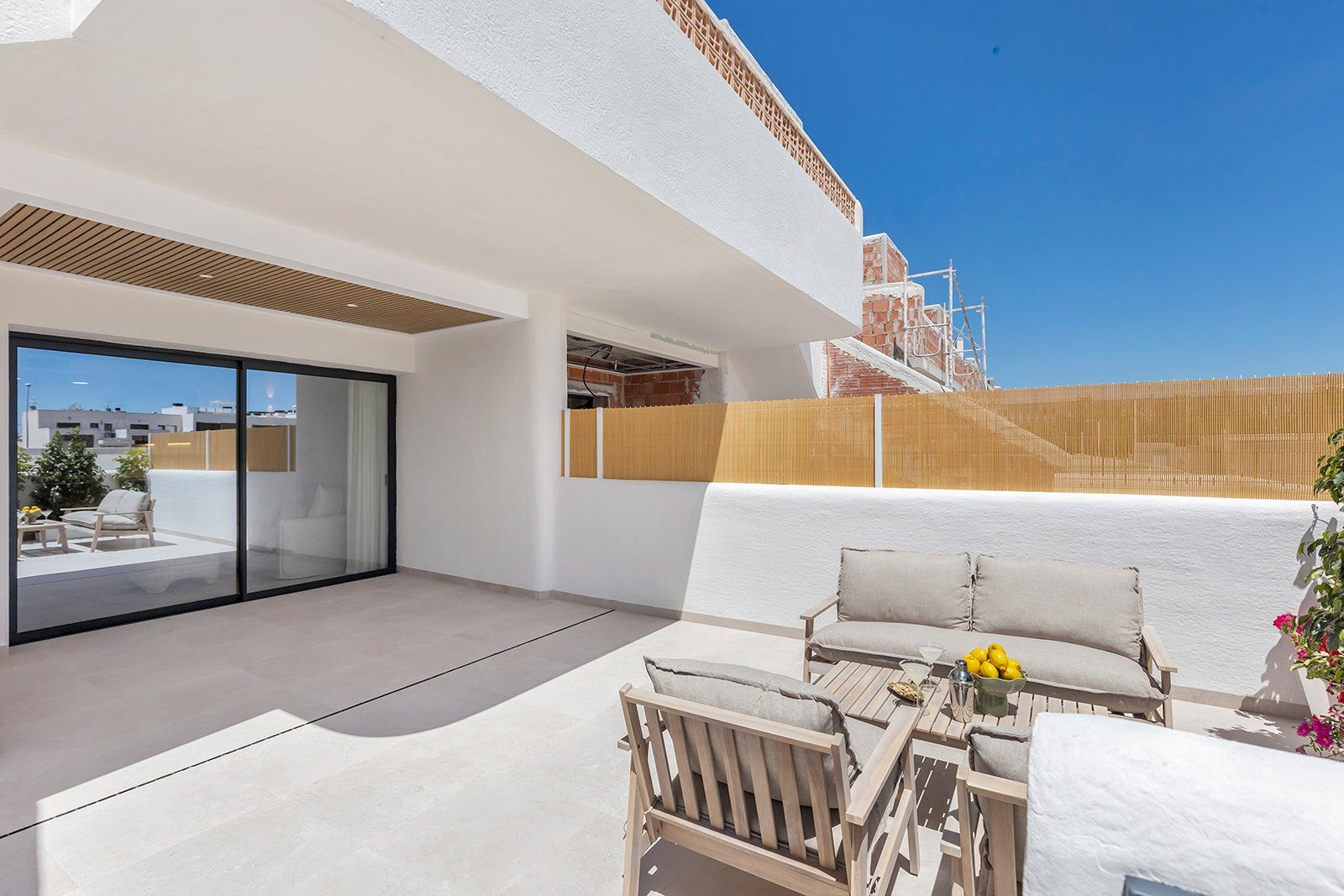 New-build ground-floor apartment with 3 bedrooms, terrace and storage room – photo 11