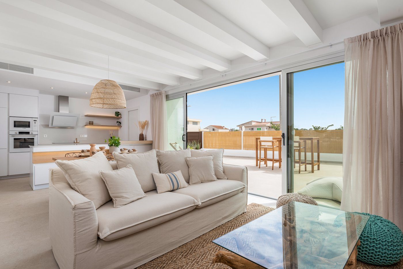 New-build villa with pool and solarium on the golf course on a 450 m² plot – photo 12