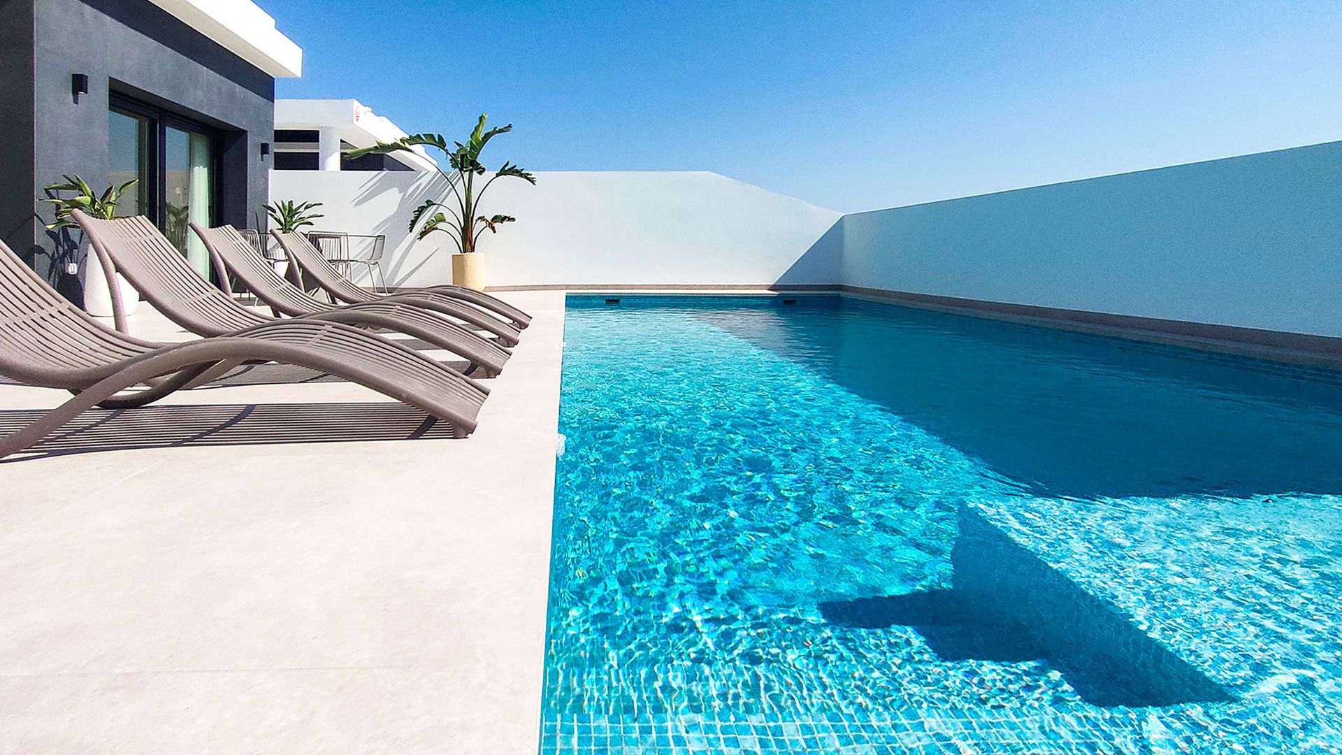 Pool with terrace